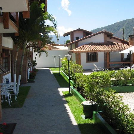 Litoral Norte - Caraguatatuba - Sobrado Com Piscina Em Condominio Fechado Экстерьер фото